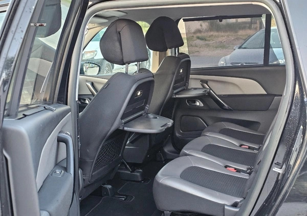 Citroen C4 Grand Picasso cena 49900 przebieg: 140070, rok produkcji 2015 z Białogard małe 301